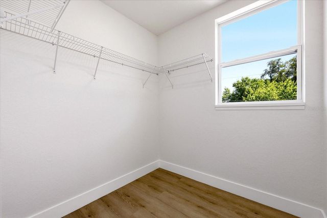 1235 11TH AVENUE S, St Petersburg, FL 33705