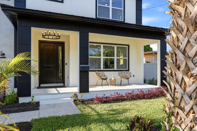 1235 11TH AVENUE S, St Petersburg, FL 33705