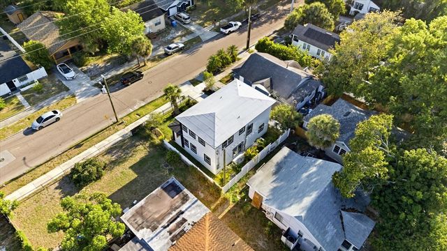 1235 11TH AVENUE S, St Petersburg, FL 33705