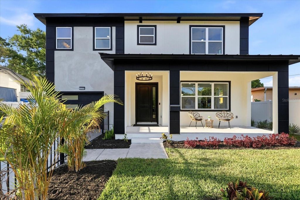 1235 11TH AVENUE S, St Petersburg, FL 33705