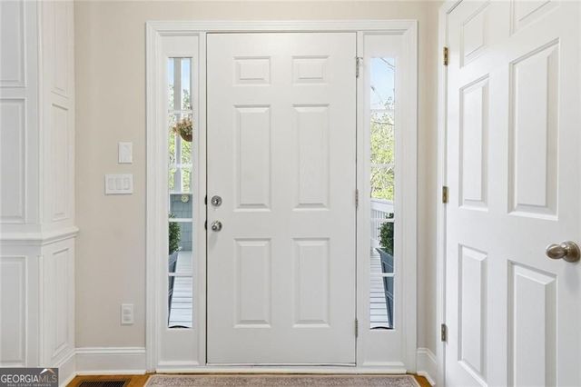 114 Hammond Drive, Canton, GA 30114