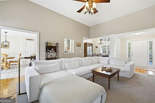 114 Hammond Drive, Canton, GA 30114