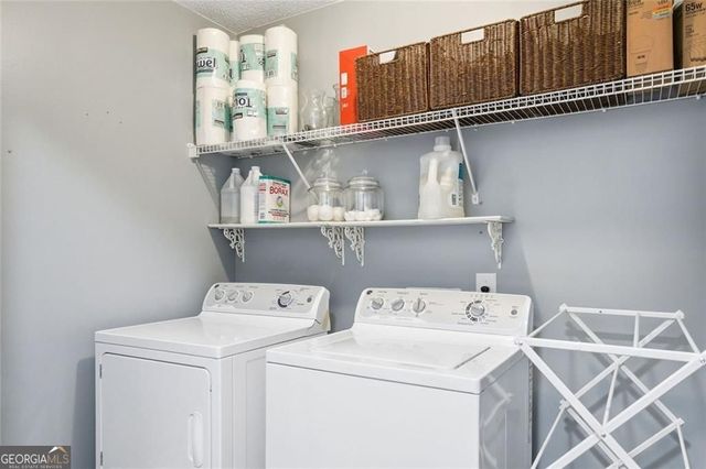 114 Hammond Drive, Canton, GA 30114