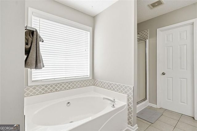 114 Hammond Drive, Canton, GA 30114