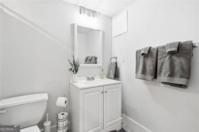 114 Hammond Drive, Canton, GA 30114