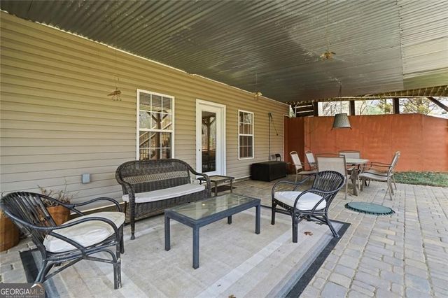 114 Hammond Drive, Canton, GA 30114