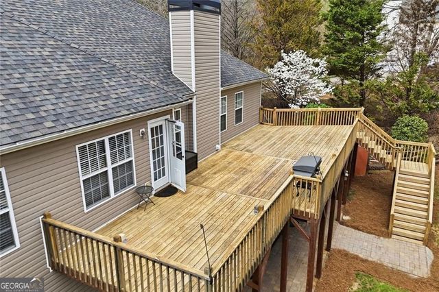 114 Hammond Drive, Canton, GA 30114