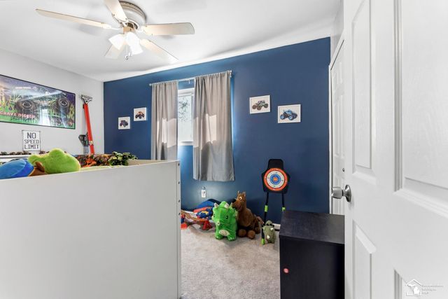 27269 Wyatt Avenue, Brownstown Twp, MI 48183