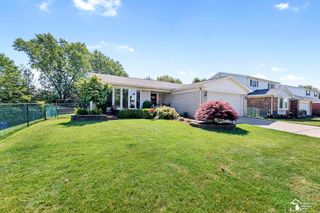 27269 Wyatt Avenue, Brownstown Twp, MI 48183