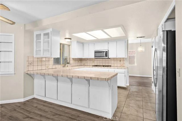 13830 Hidden Valley, Victorville, CA 92395