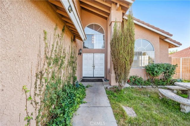 13830 Hidden Valley, Victorville, CA 92395