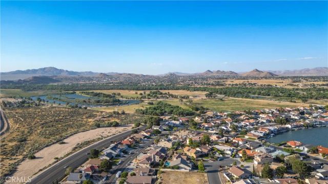13830 Hidden Valley, Victorville, CA 92395