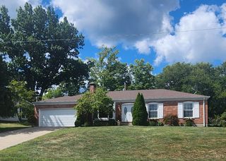 27 W Fairway Drive, Hamilton, OH 45013