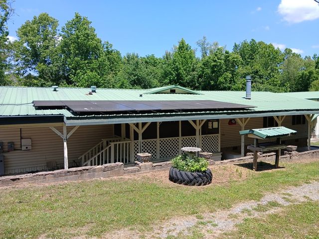 242 Mulberry Lane, Tunnel Hill, GA 30755