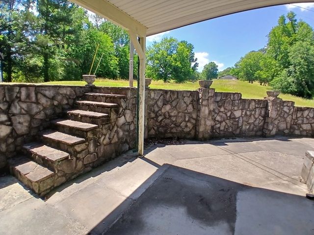 242 Mulberry Lane, Tunnel Hill, GA 30755
