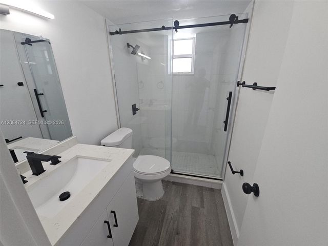 8101 Crespi Boulevard 403, Miami Beach, FL 33141