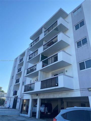 8101 Crespi Boulevard 403, Miami Beach, FL 33141