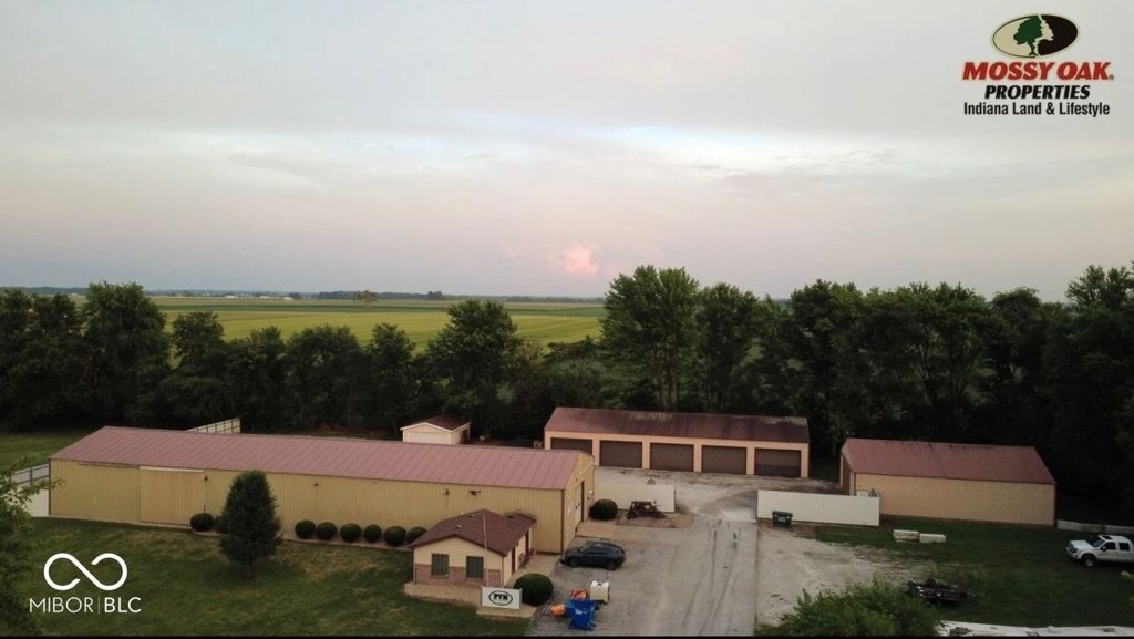 301 East Street, Newtown, IN 47969