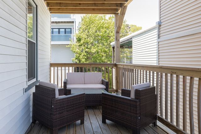 420 E 6th 2, Boston, MA 02127