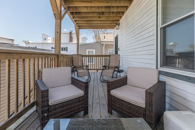 420 E 6th 2, Boston, MA 02127