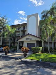 1000 SW 128th Terrace 414V, Pembroke Pines, FL 33027