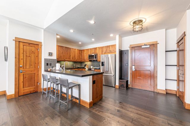 3001 Northstar Dr Unit 308, Truckee, CA 96161