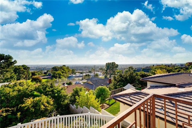1556 W Longhill Dr, Monterey Park, CA 91754