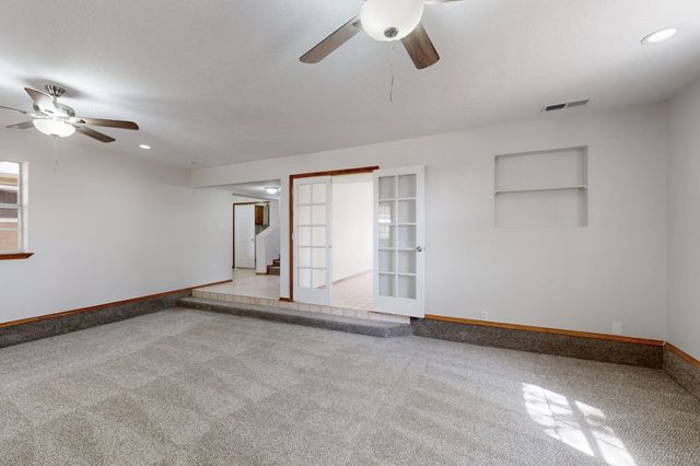 1647 ATRISCO Drive SW, Albuquerque, NM 87105