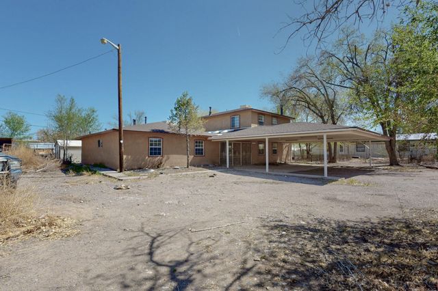 1647 ATRISCO Drive SW, Albuquerque, NM 87105