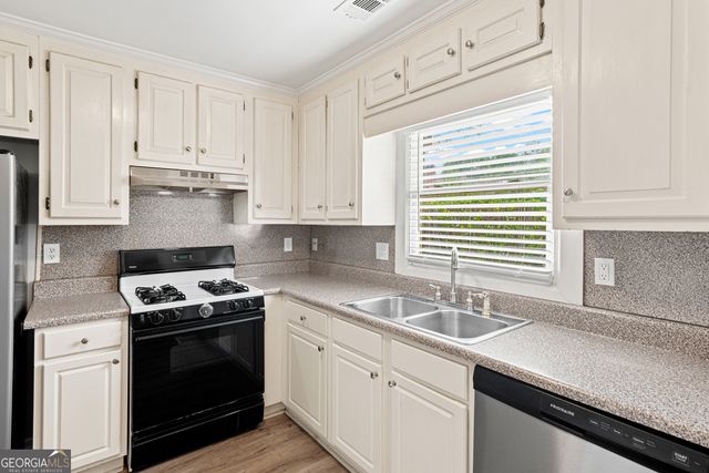 235 Towergate Place, Atlanta, GA 30350