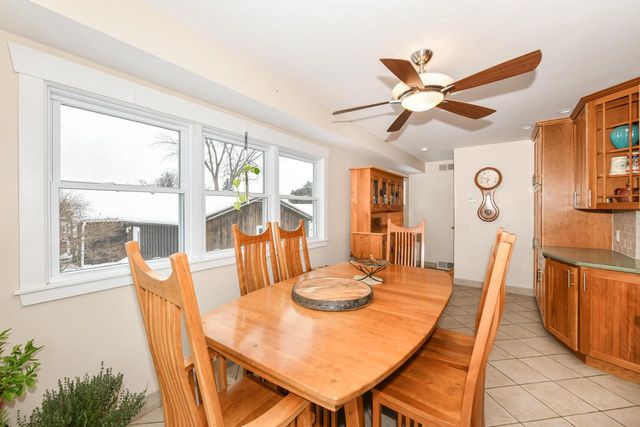 4222 Maple DRIVE, Delavan, WI 53115