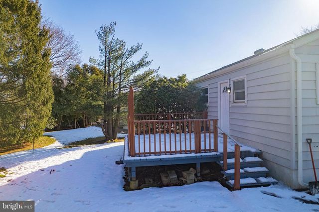 5 ROCKY BROOK CT, Hightstown, NJ 08520