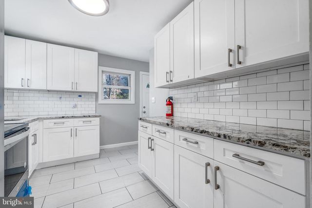 5 ROCKY BROOK CT, Hightstown, NJ 08520