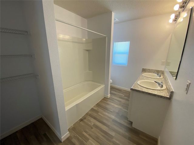 204 GLADIOLA COURT, Kissimmee, FL 34759