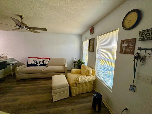 204 GLADIOLA COURT, Kissimmee, FL 34759