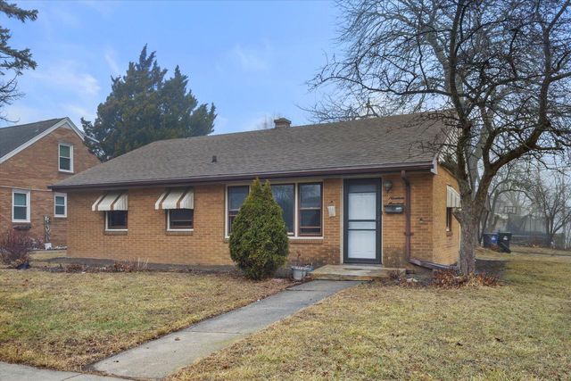 1900 Arlington AVENUE, Racine, WI 53403