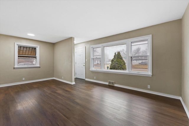 1900 Arlington AVENUE, Racine, WI 53403