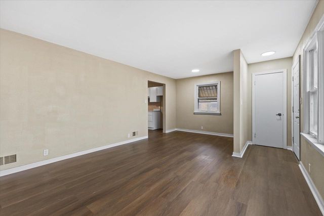 1900 Arlington AVENUE, Racine, WI 53403