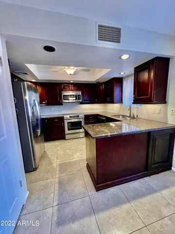 12212 N PARADISE VILLAGE Parkway S 104, Phoenix, AZ 85032
