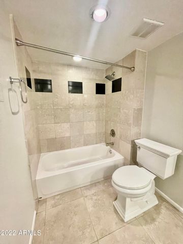 12212 N PARADISE VILLAGE Parkway S 104, Phoenix, AZ 85032