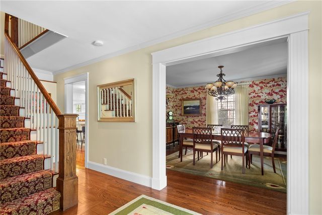 51 Ayrault Street, Newport, RI 02840