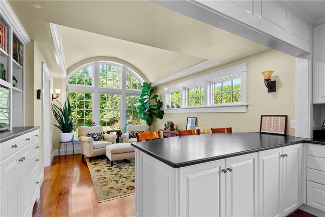 51 Ayrault Street, Newport, RI 02840