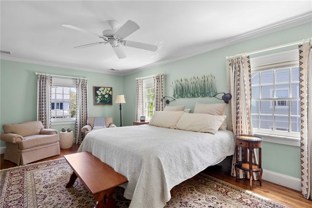 51 Ayrault Street, Newport, RI 02840