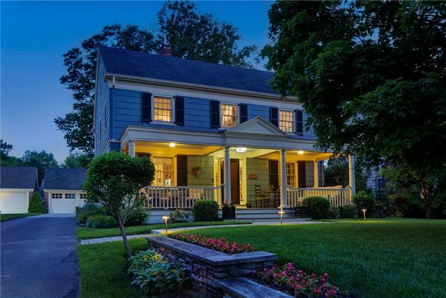 51 Ayrault Street, Newport, RI 02840