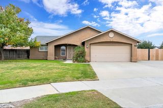 960 Geneva Drive, Lemoore, CA 93245