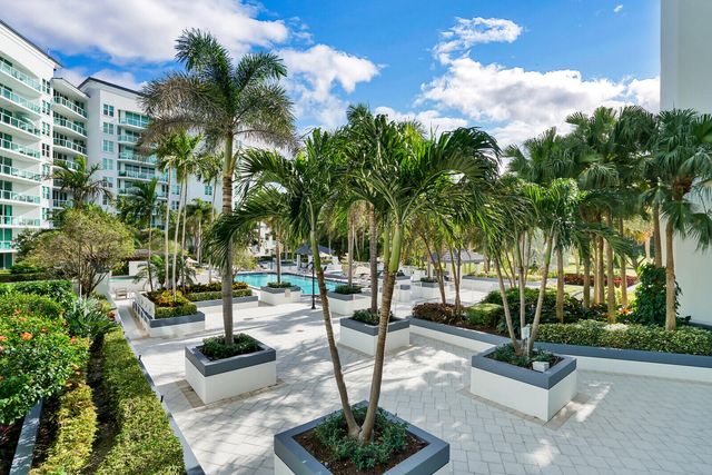 550 SE Mizner Boulevard B209, Boca Raton, FL 33432