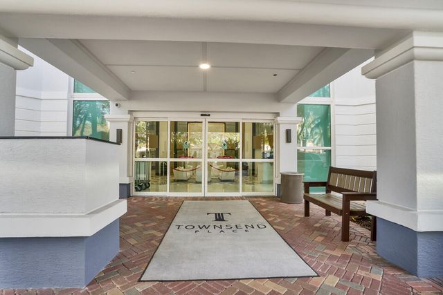 550 SE Mizner Boulevard B209, Boca Raton, FL 33432