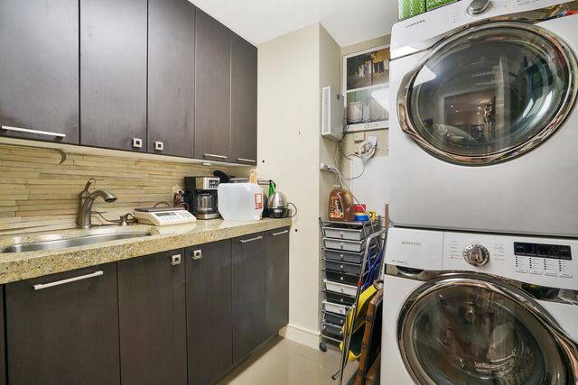 550 SE Mizner Boulevard B209, Boca Raton, FL 33432