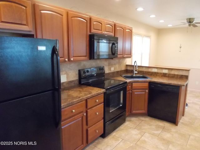 1932 Glencairn Avenue, Toledo, OH 43614