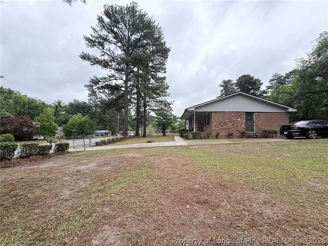 7300 Hyannis Drive, Fayetteville, NC 28304